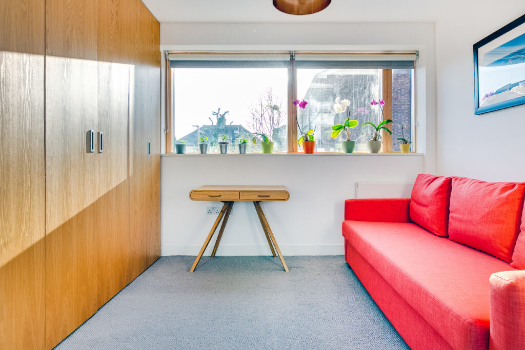 Burntwood Grange Road 40-13