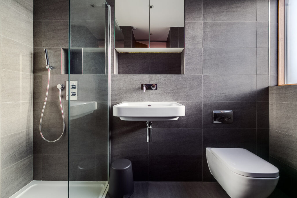 Burntwood Grange Road 40-16